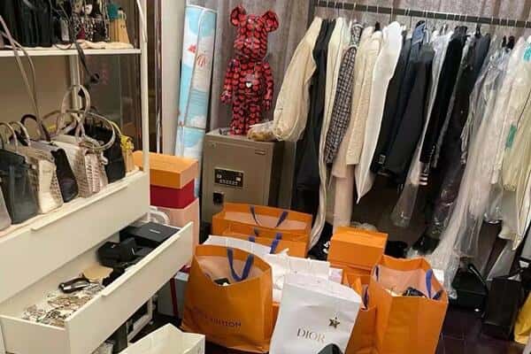 吉林市龙潭回收一线品牌衣服
